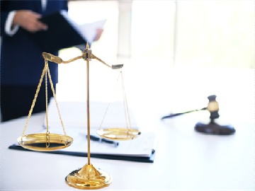 交通肇事逃逸需承担哪些法律责任后果严重勿侥幸