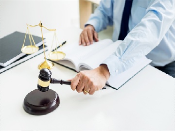 诈骗金额多少需负刑事责任：法律解读与案例分析