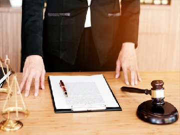 二审中自首与认罪认罚的认定标准及法律后果分析